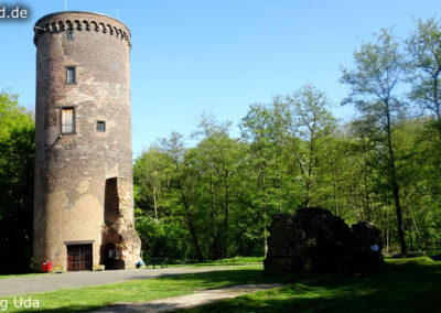 Burg Uda