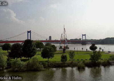 Duisburg Rhein Brücke