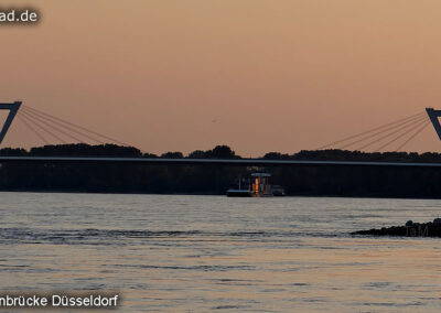 Flughafenbrücke Düsseldorf