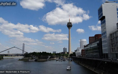 Rheinturm Düsseldorf