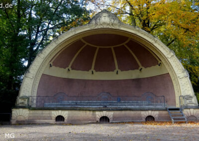 Konzertmuschel, Kaiser-Friedrich-Halle