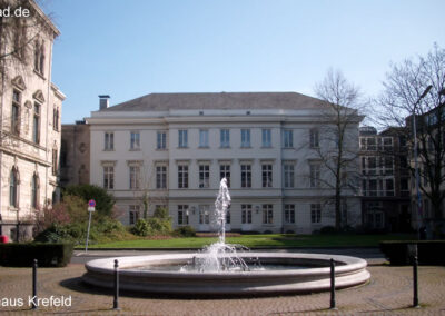 Rathaus Krefeld Brunnen