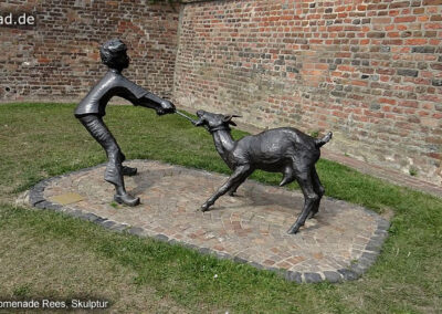 Skulptur Rheinpromenade Rees