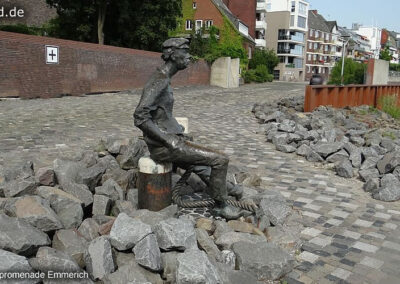 Rheinpromenade Emmerich Skulptur