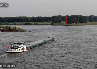 Schifffahrt auf dem Rhein