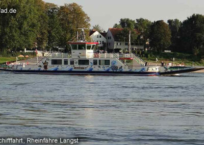 Schifffahrt auf dem Rhein