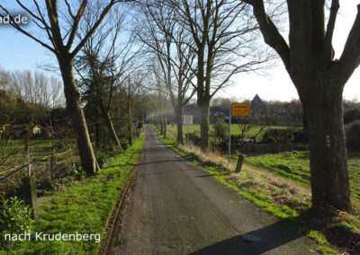 Straße nach Krudenberg