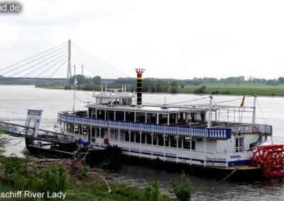 Ausflugsschiff River Lady