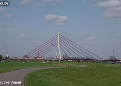 Niederrheinbrücke