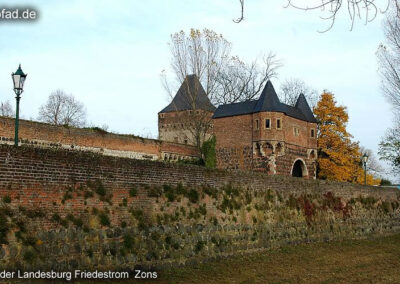 Zons Burg Friedestrom