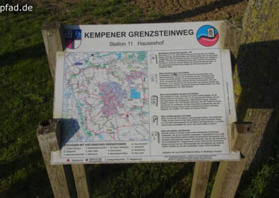 Kempener Grenzsteinweg