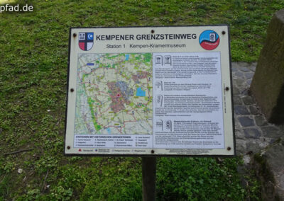 Kempener Grenzsteinweg