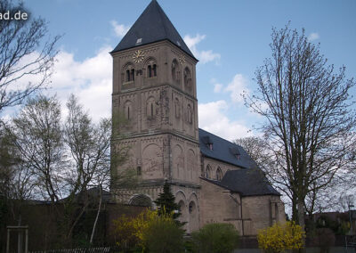 Kirche St. Mariä Himmelfahrt Ginderich