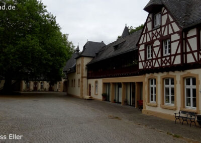 Hofanlage Schloss Eller Düsseldorf